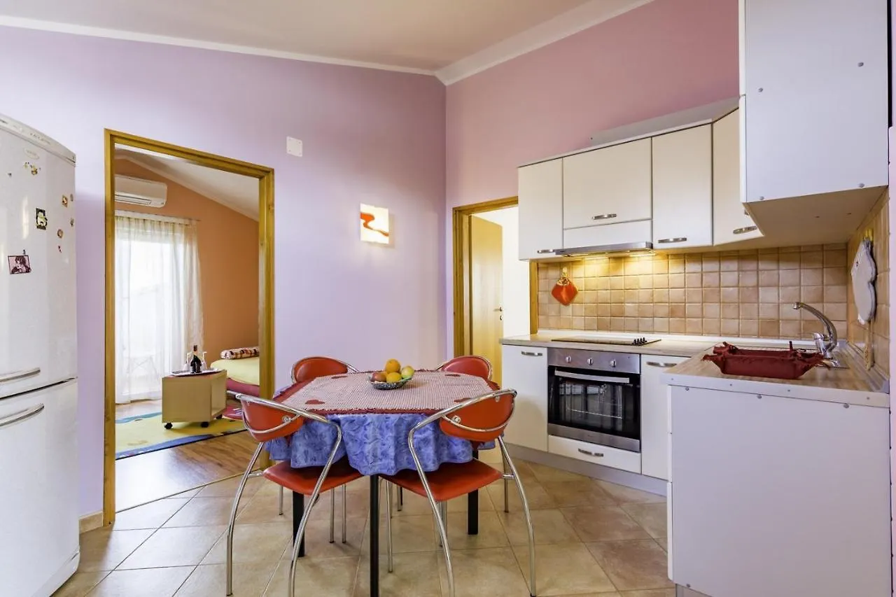 Bozica House With Apartment Umag