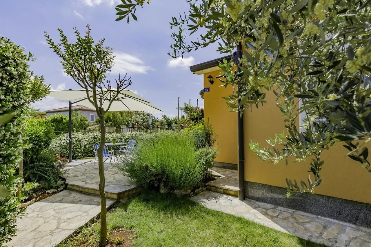 Bozica House With Apartment Umag Croatia